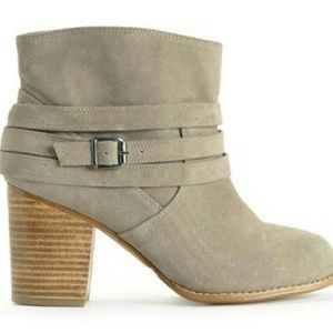 Splendid grey suede booties
