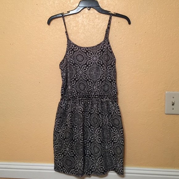 Black/ white floral romper