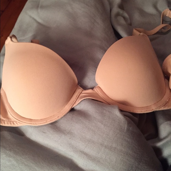 WORN ONCE PINK BRA