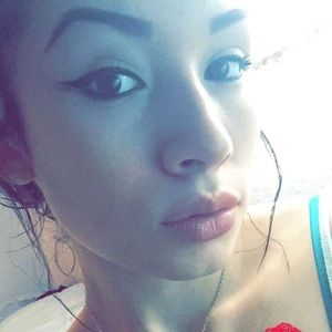 Meet your Posher, Karina