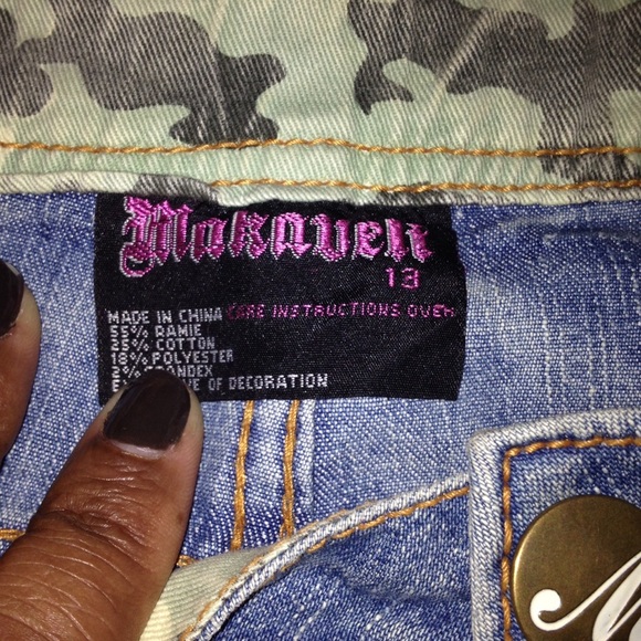Makaveli Jeans Rare find💄👠 - Picture 3 of 3