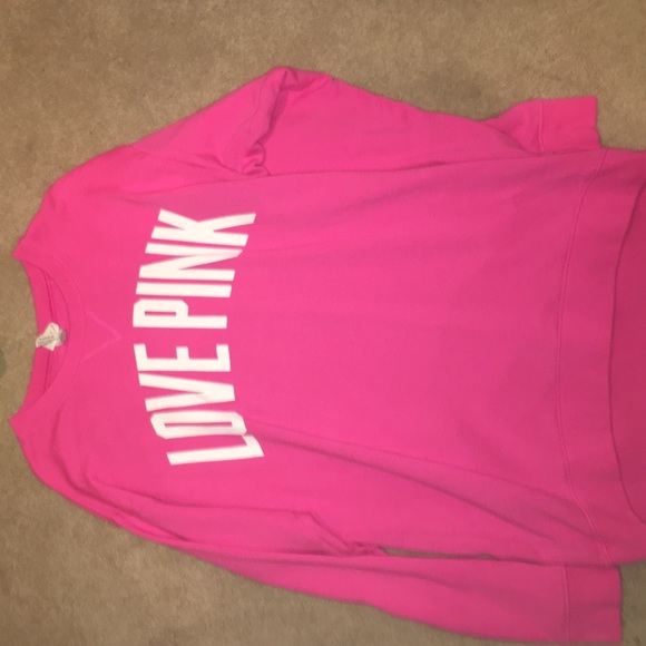 VS Pink pull over pink