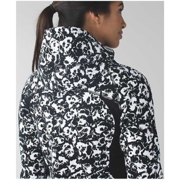 Lululemon Scuba Hoodie - Picture 2 of 4