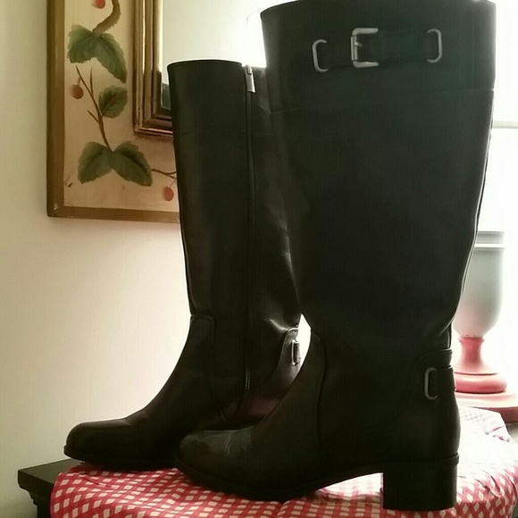 Bandolino Shoes - Black Leather Knee high boots