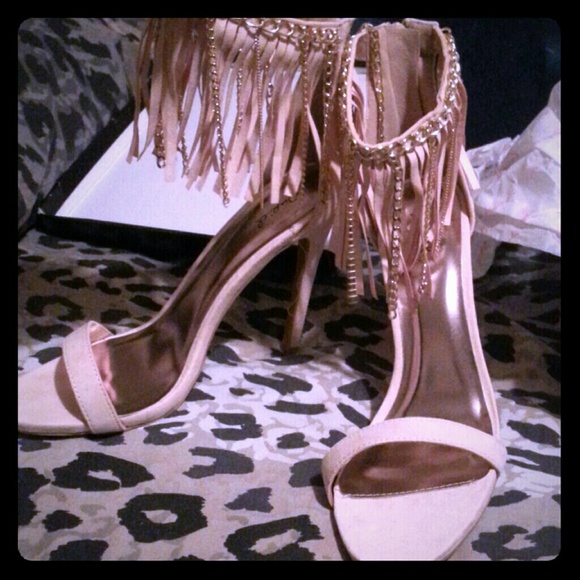 NEW TAN FRINGE HEELS!