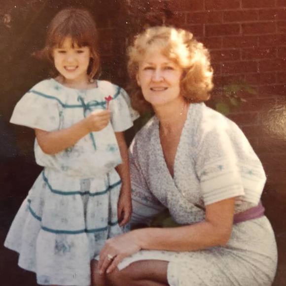 Meet your Posher, Donielle - Picture 1 of 1