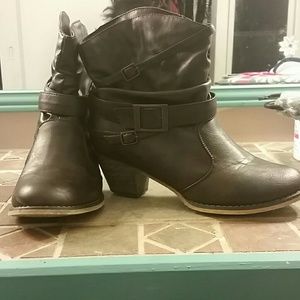 Brown ankle booties!!!!