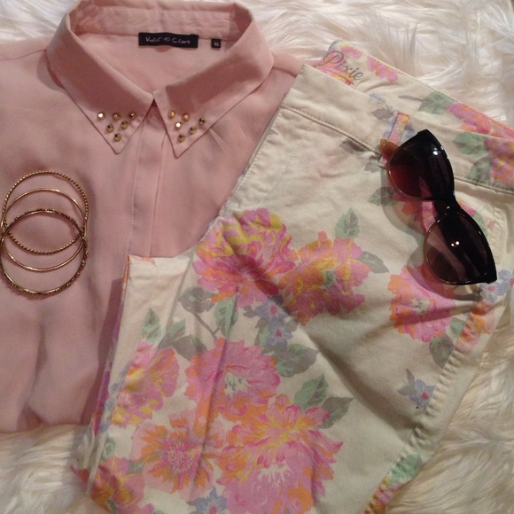 Old Navy Pants - Cute Floral Pants, Petite