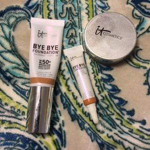 IT Cosmetics Bye Bye Bundle