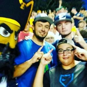 Meet your Posher, Nicholas