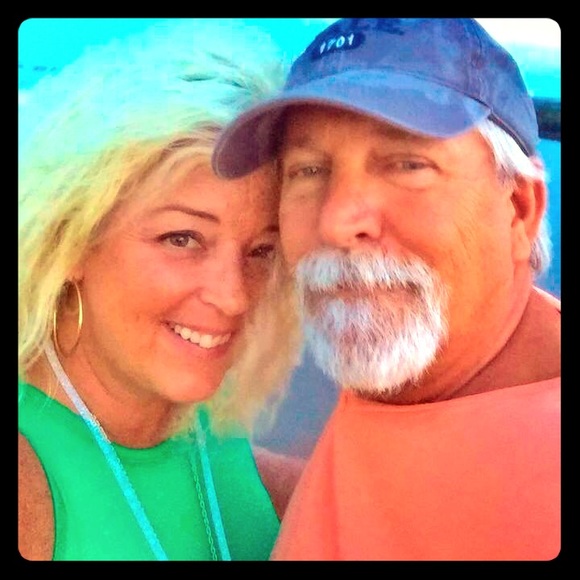 Meet your Posher, Sherry - Picture 1 of 2