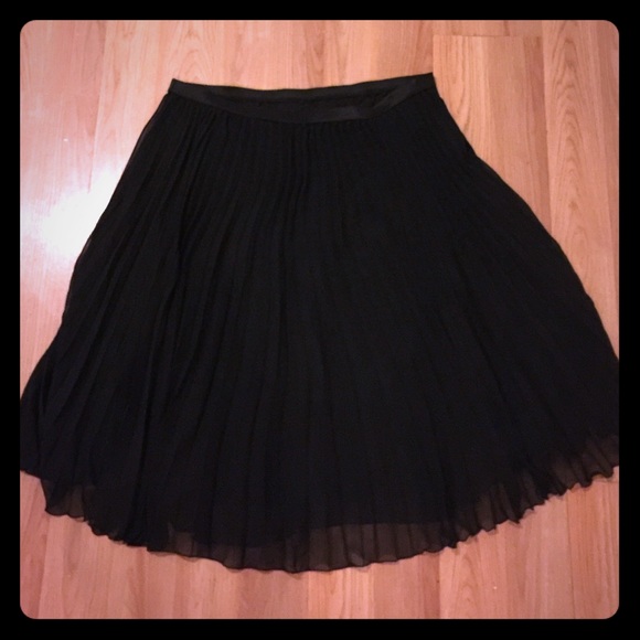 Cute Pleated Skirt