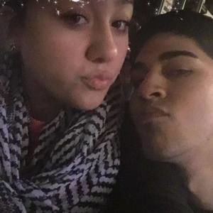 Meet your Posher, Desereyandcarlos