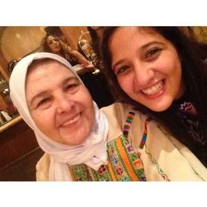 Meet your Posher, Malak
