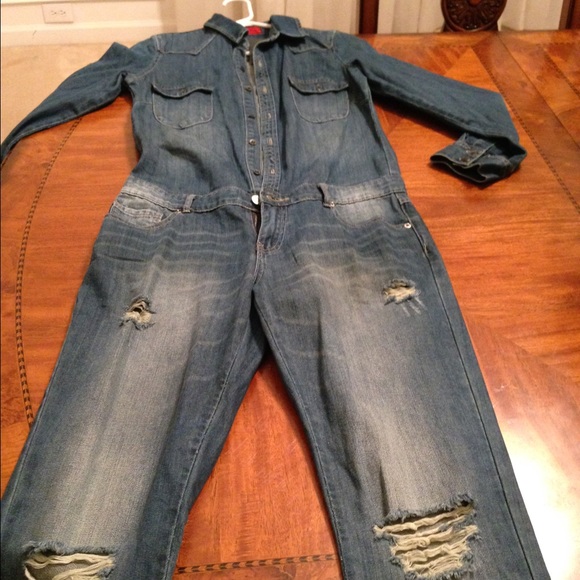 SOLD! Add'l pictures of Denim jumpsuit listing