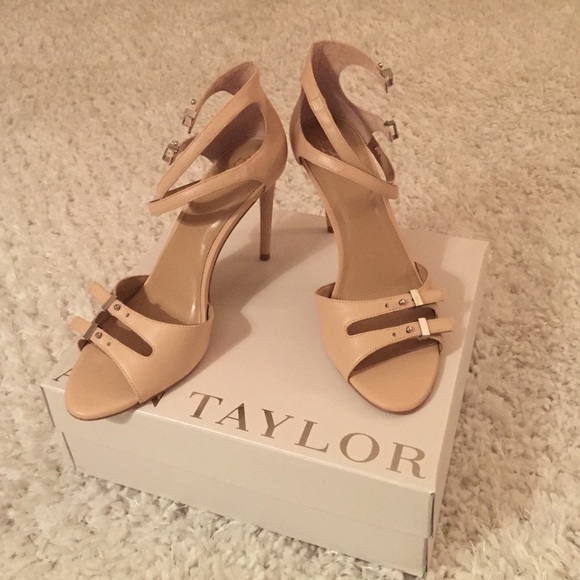 Brand New Ann Taylor Heels Sz 9