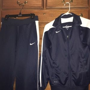 Nike Dri-Fit warm up