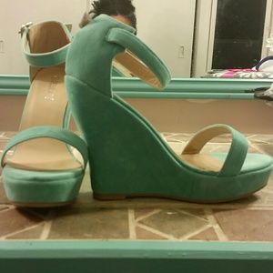 Hot summer wedge!!!