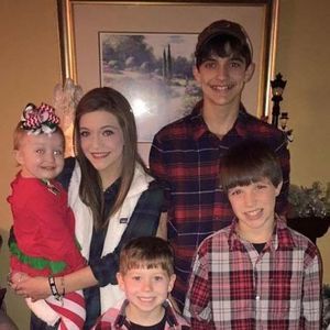 Meet your Posher, Zach n brandy