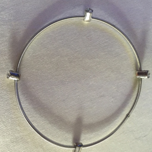 71% off Bee charming Jewelry