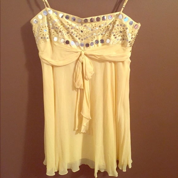 Nice yellow BCBG dress