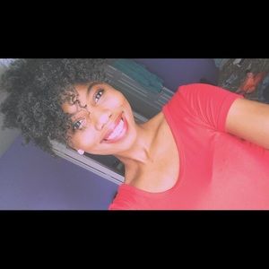 Meet your Posher, Jeanell