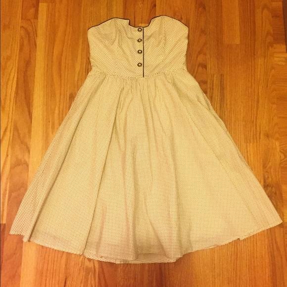 Anthropologie Dresses & Skirts - Anthropologie White Polkadot Strapless Dress