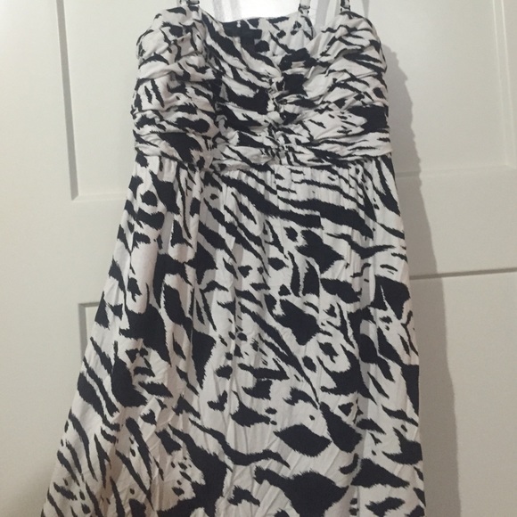 Mini sundress with removable straps