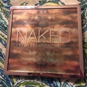 Authentic Urban Decay Naked On The Run Palette