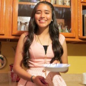 Meet your Posher, Daniela