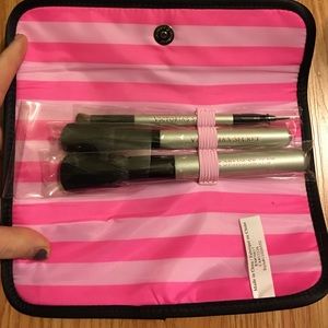 Victoria Secret Makeup brush