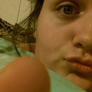 Meet your Posher, Jade