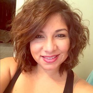 Meet your Posher, Eileen