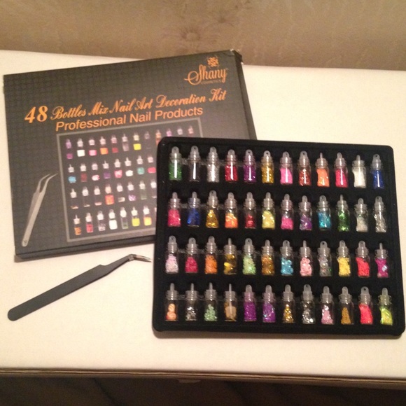Nail Art Kit