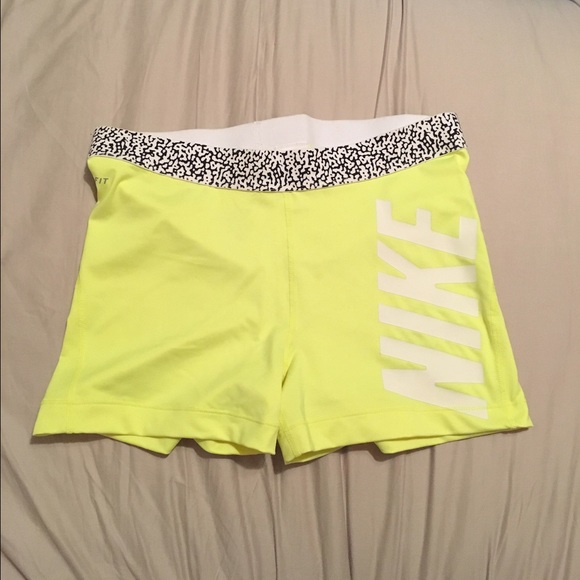 Nike Pants - Nike Pro Dri-Fit Spandex Shorts