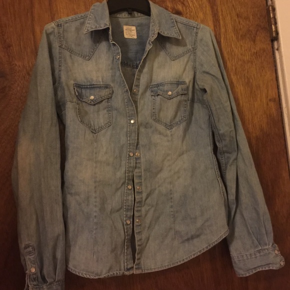 Denim shirt