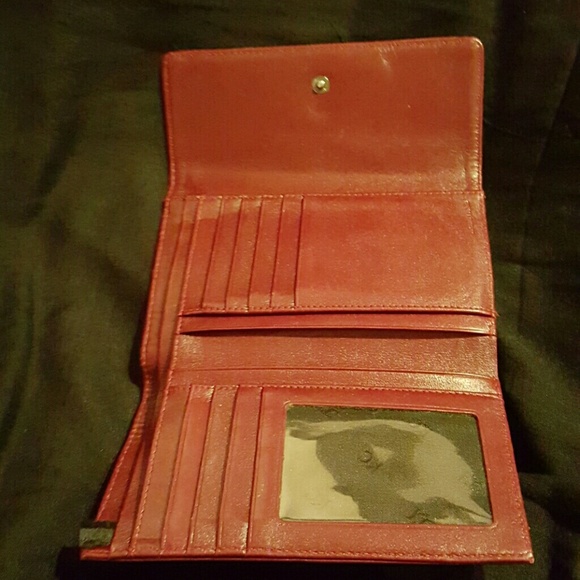 Kenneth Cole Wallet - Picture 2 of 4