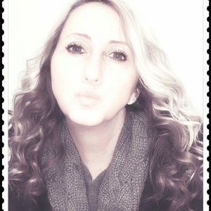 Meet your Posher, Joanna