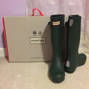 Hunter Boots | New Matte Green Tall Rain Boots
