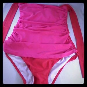 NWOT Sweet Pea Halter Swimsuit