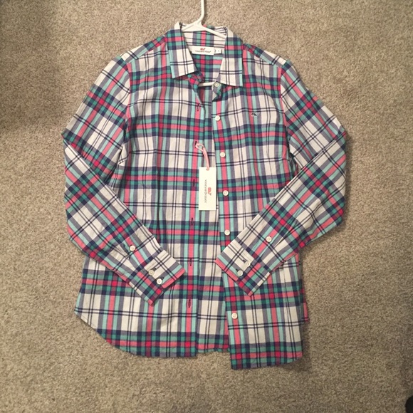 Vineyard Vines plaid button down shirt