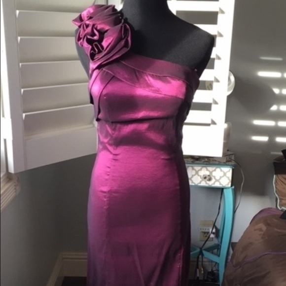 One shoulder party dress