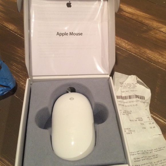 Wired Apple Mouse- new with box