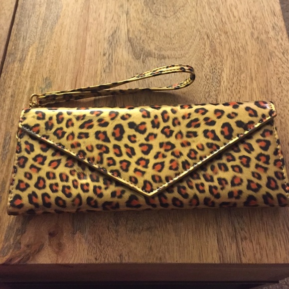Marc Jacobs Wristlet - Picture 1 of 3