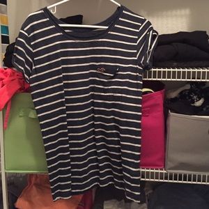 Hollister t shirt- womens