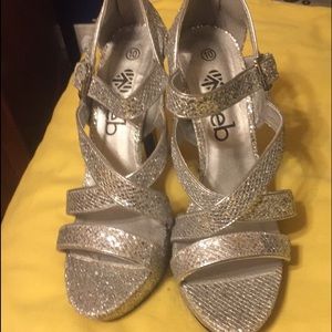 Too big, never worn with original tag.