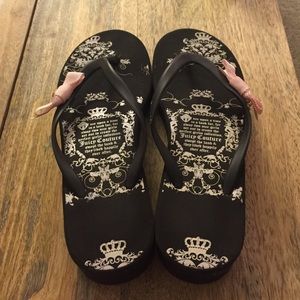 Juicy Couture Flip Flops