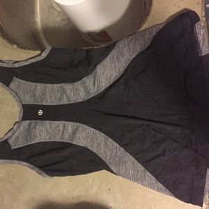 Lululemon grey tank. Size 4?