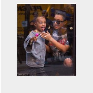 Meet your Posher, Rebecca