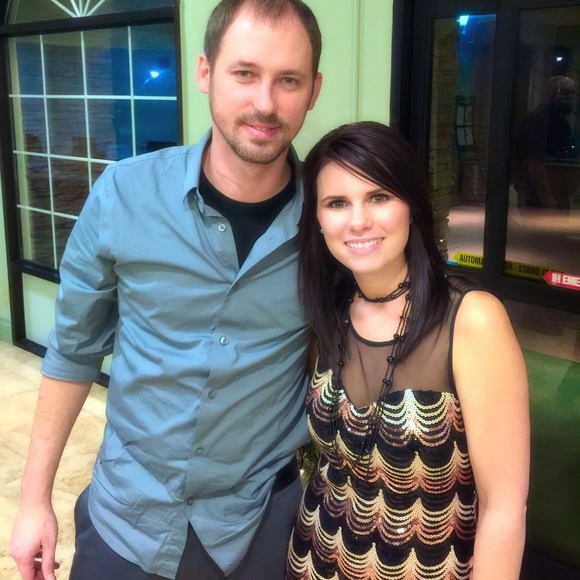 Meet your Posher, Megan - Picture 2 of 4